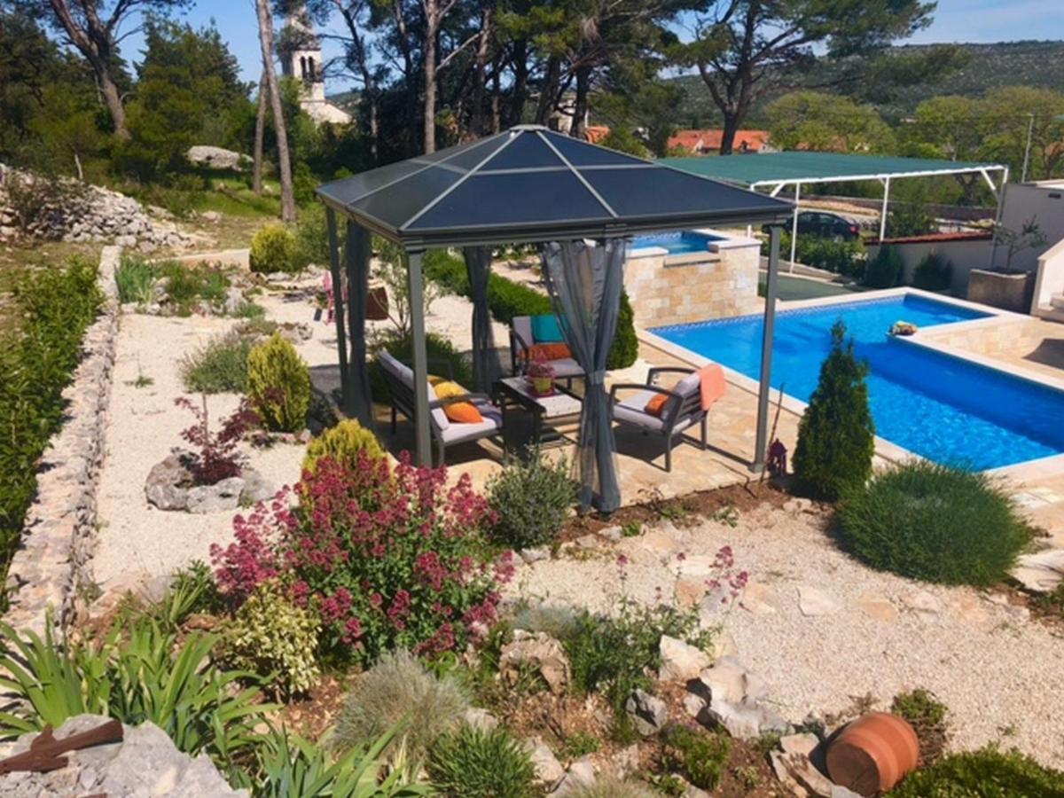 Holiday Home Ela Dracevica Екстер'єр фото