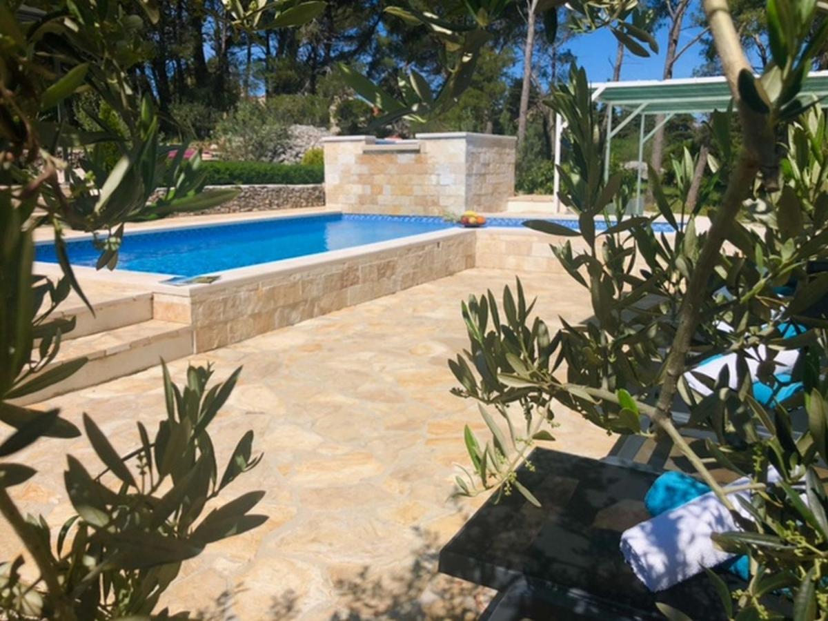 Holiday Home Ela Dracevica Екстер'єр фото